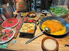 -贵厨酸汤牛肉(汇金星力城店)