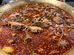 -张翻越·川渝冒菜·武汉黑鸭煲(城北万象城店)