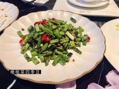 橄榄菜肉末四季豆-越宴(西施山路店)