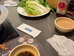 -牛YO寿喜烧·铁板烧和牛火锅自助(市府恒隆店)