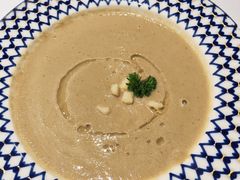 奶油蘑菇汤-哈拉硕俄式西餐