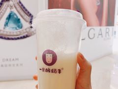 -一只酸奶牛(丹尼斯大卫城店)