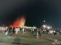 -东港音乐喷泉广场