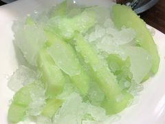 情人果-超越炭火牛蛙火锅鸡(河东店)