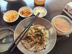 -丫丫桂林米粉(学府店)