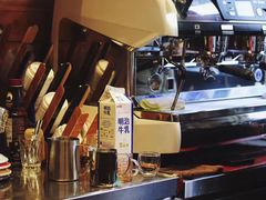 -Be Lived Cafe比例咖啡(摩天轮店)