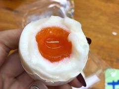 -全家便利店(襄阳南路店)