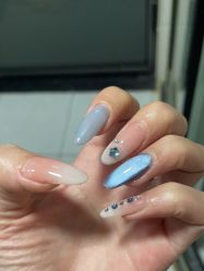 -尤米一站式美甲美睫