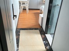 -全悦酒店(广州天河林和西地铁站店)