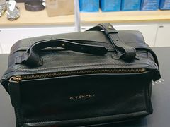 -爱革·奢品·鞋包·衣物·家居(博荟广场店)