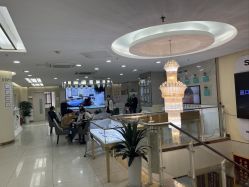 -新生植发·植养护一体