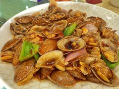 -鹏城人家海鲜酒家·23年老字号(较场尾店)