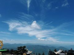 -峨眉山报国寺