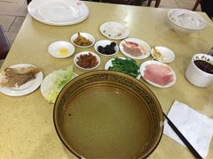-桥香园云南过桥米线(金马碧鸡店)