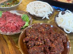 -正南齊北重庆老火锅(光华村直营店)