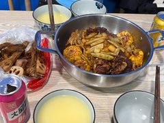 -内蒙焖面大盆骨餐馆(山大路店)