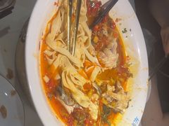 -坛宗剁椒鱼头(河西王府井店)