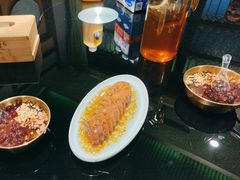 -川流不息·地道川菜·小龙虾(新松江路店)