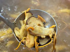 -阿山卓·野生菌火锅·纳西火塘烤肉