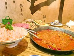 -旧街市鲜货老火锅(大光路店)