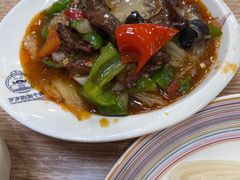 -歹歹的加个面过油肉拌面