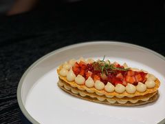 草莓千层酥-GANEA 厨房神话故事西餐厅