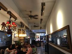 -拖板鞋咖啡旅行酒店(春熙路地铁站店)