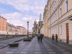 -滴血救世主教堂