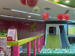-孩子王童乐园(绵阳涪城万达店)