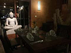 -Old House Restaurant
