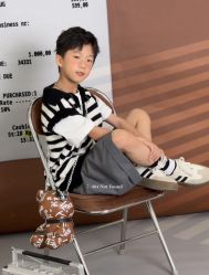 -雅尼·亚米儿童摄影美学馆(汉阳店)