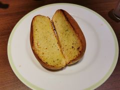 蒜泥面包-萨莉亚意式餐厅(南京环亚凯瑟琳广场店)