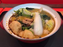 -小蛮椒麻辣烫·麻辣拌(青浦宝龙店)