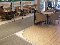 大堂-德克士(中心医院店)