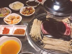 -韩聚屋韩国烤肉餐厅(新北万达店)