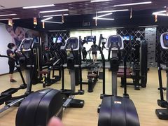 跑步-波士顿游泳健身会所(定福庄店)