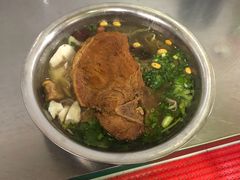 -老五鸡丝豆花面粉(瑞金北路68号院店)