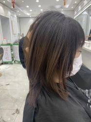 -镁连社·美联社