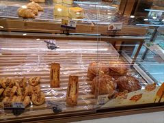 -昆明冠生园·蛋糕·面包(南强街店)