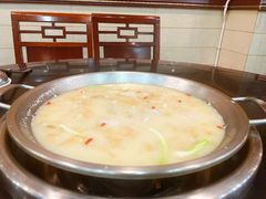 -老来福·非遗酸汤兔(凯旋路店)