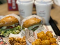 -The Habit Burger Grill 哈比特汉堡(复兴soho店)