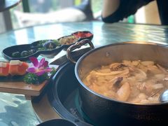 -凤园椰珍·臻品椰子鸡(保利时光里店)