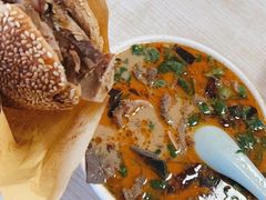-洪峰浩老北京烧饼夹肉(角门路店)