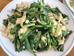 -鹤乡东北菜(崮山路店)