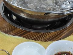 -五洞培记山庄·鲜牛肉火锅