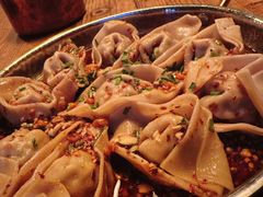 -SISTERS BAR RESTAURANT川意酒馆(嘉善老市H楼店)