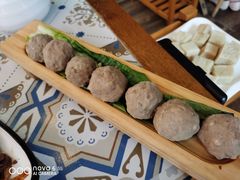 手打新鲜牛筋丸-普宁潮汕牛肉火锅(新香洲店)