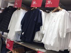 -优衣库(青岛伟东乐客城店)
