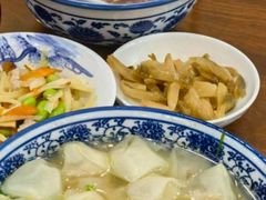 -聚笼鲜美食(凤凰街店)