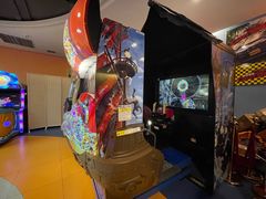 -爱玩嘉年华(龙湖源著天街店)